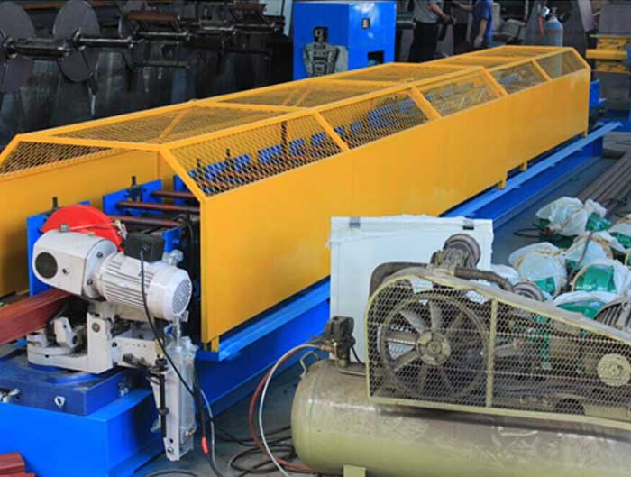 Hydraulic cutting Downspout Pipe Forming Machine