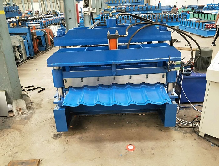 European Market Roofing Glazed Tile Roll Forming Machine