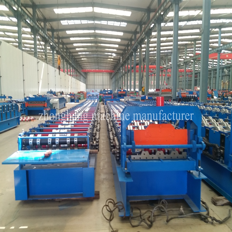 Construction steel decking profile forming machine