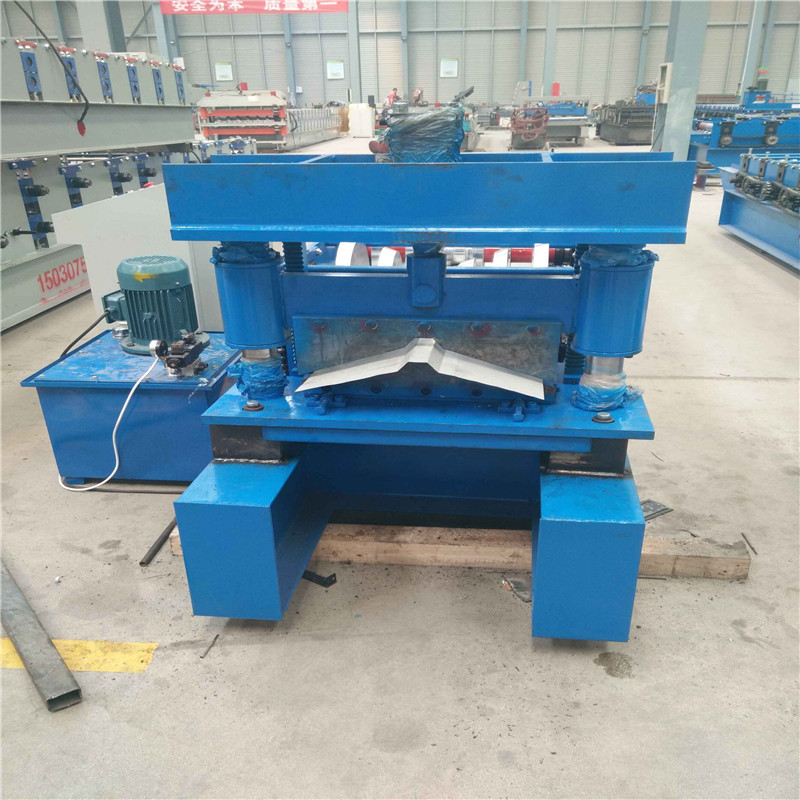 Metal roof ridge cap roll forming machine