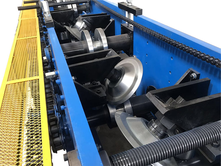 300-500mm C/U section Purlin Cold Roll Forming Machine for Construction