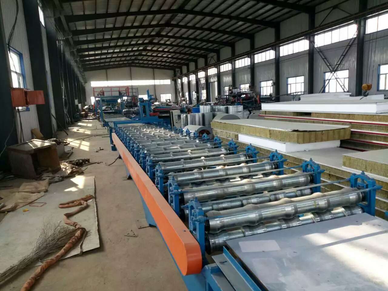 Euro Tech High Precision EPS Sandwich Panel Making Machine