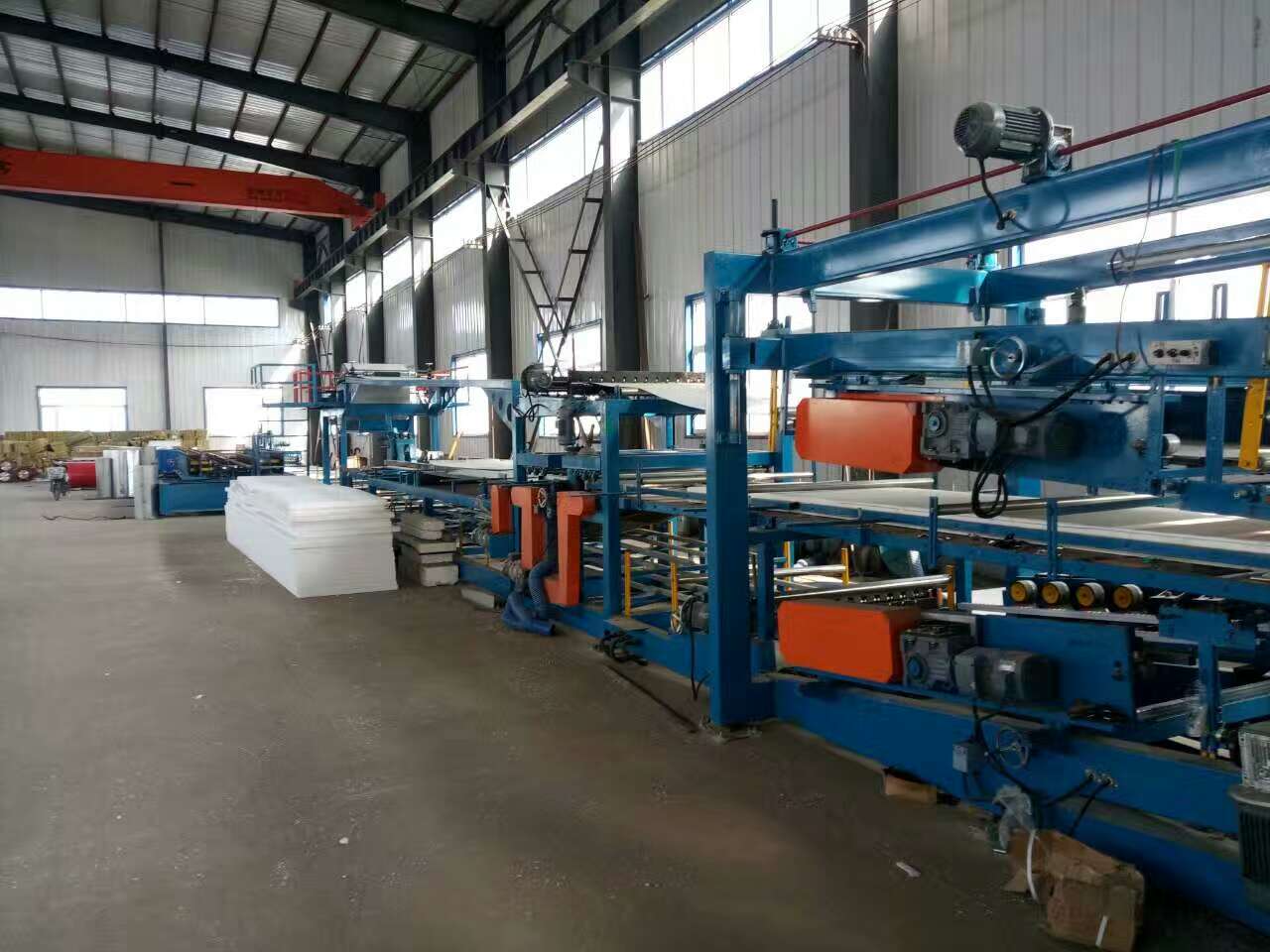 Euro Tech High Precision EPS Sandwich Panel Making Machine