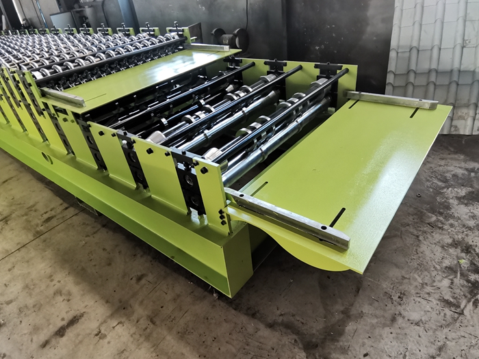 Tr4 Tr5 Double layer roll forming machine 