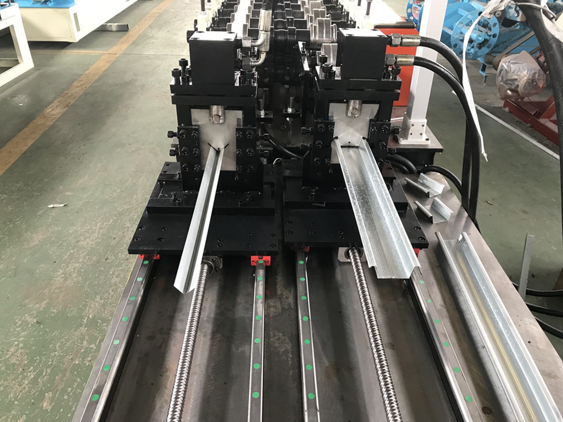 Automatic Stud And Track Roll Forming Machine