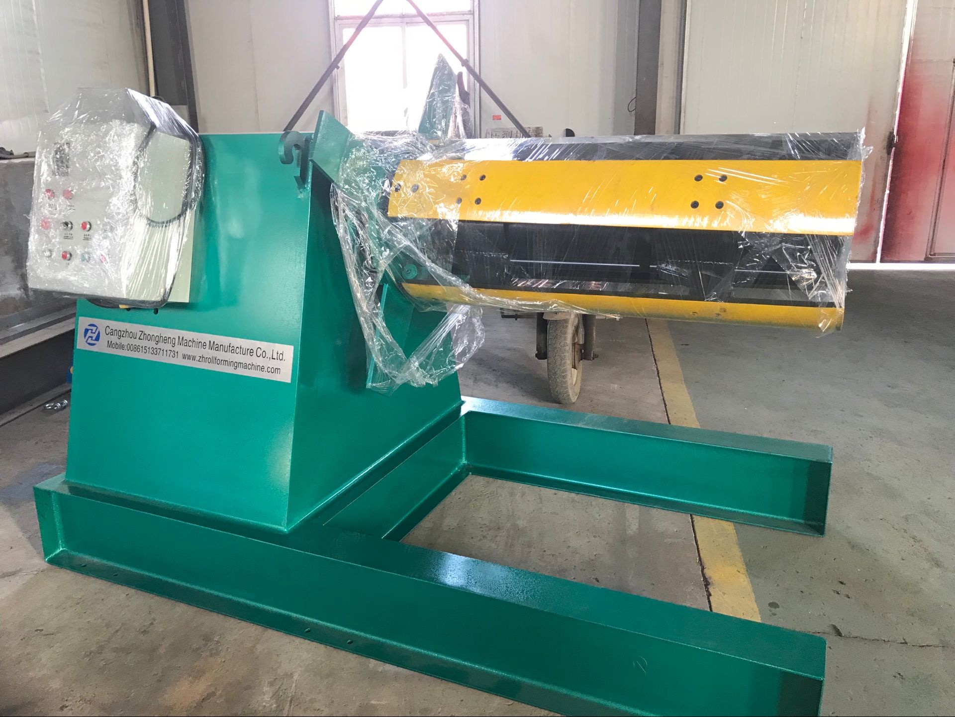 10 Tons Hydraulic Steel Coil Unwinding Machine Uncoiler Machine with Coil Car