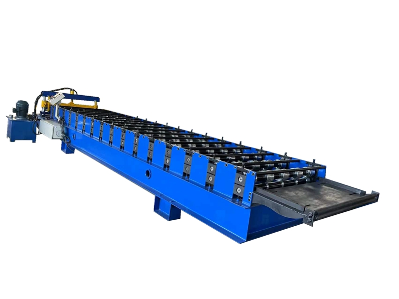 None stop track cutting Roll Forming Machine