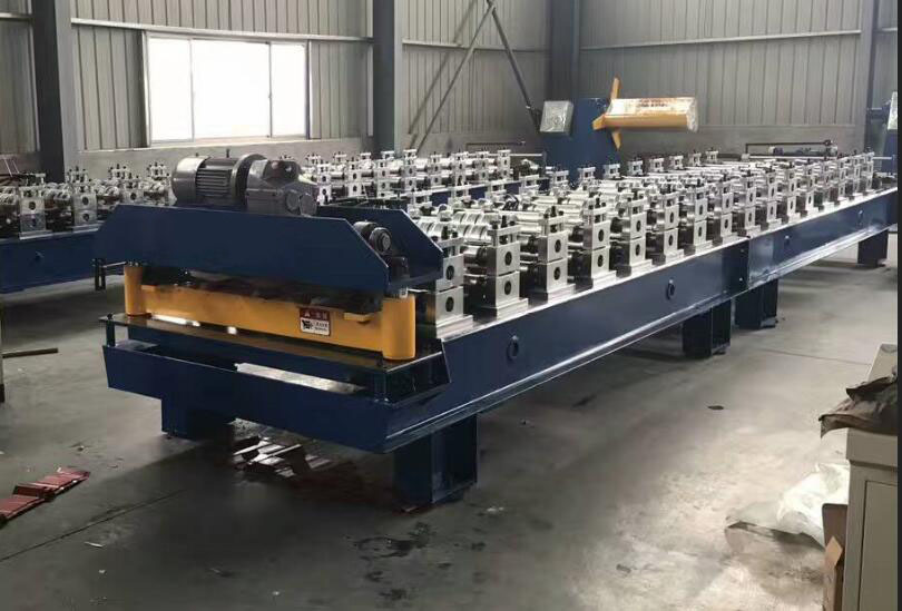 July Promotion Superior Quality Roll Forming Machines in China