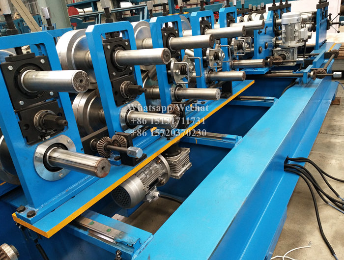 Stock Machine Steel C Z Purlin Roll Forming Machine 20 sets