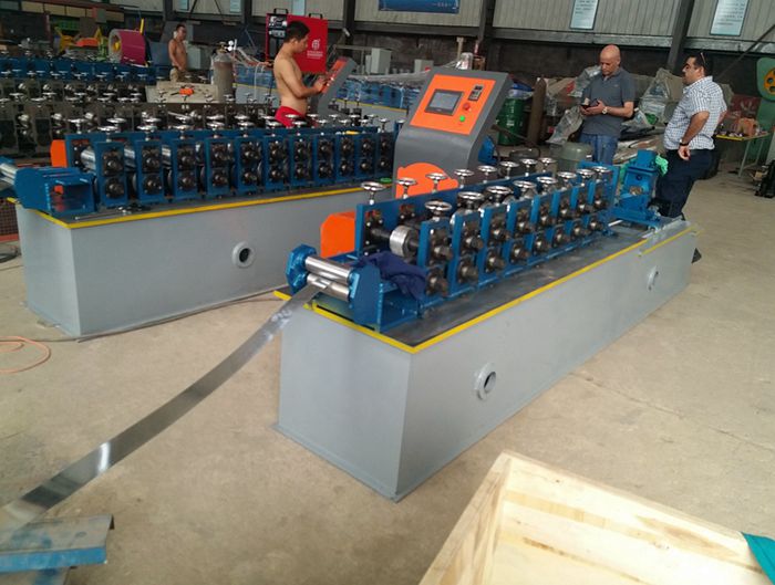 Metal Drywall Roof Ceiling Batten Roll Forming Machine