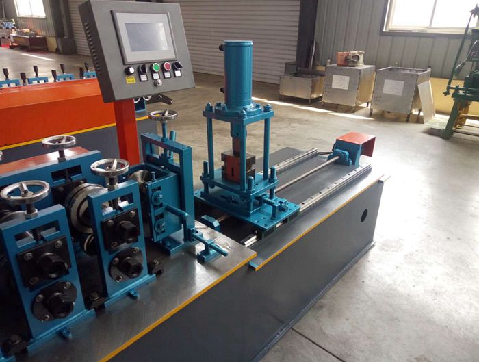 Custom Metal Section Cold Roll Forming Machine for Window