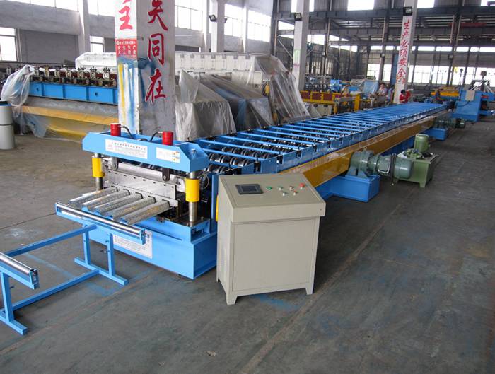 Galvanized Steel Floor Deck Panel Roll Forming Machine